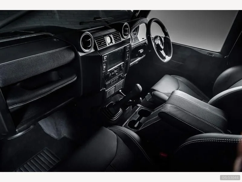 2011 Land Rover Defender 110 Double Cab Pick-up in London 10