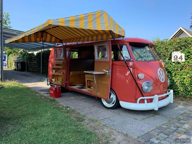 1965 Volkswagen Bus in Frederiksberg C