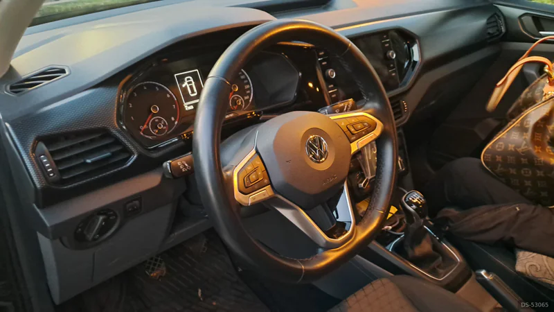 2019 Volkswagen Tcross in Roma 3