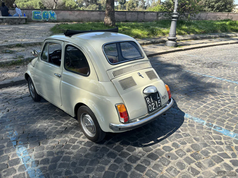 1969 Fiat 500 in Roma 3