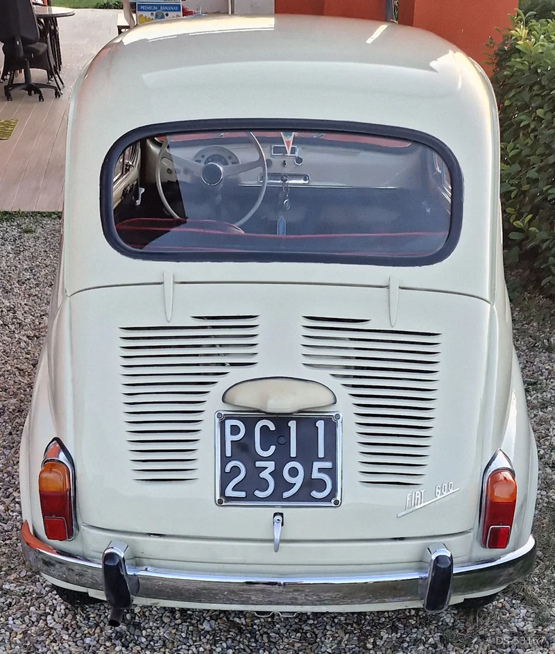 1969 Fiat 600 in Piacenza 5
