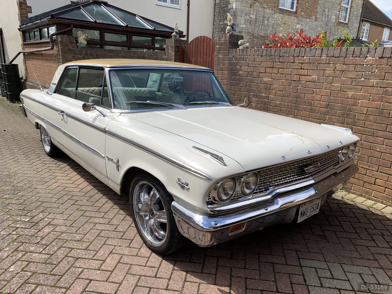 1963 Ford Galaxie in Southampton 4