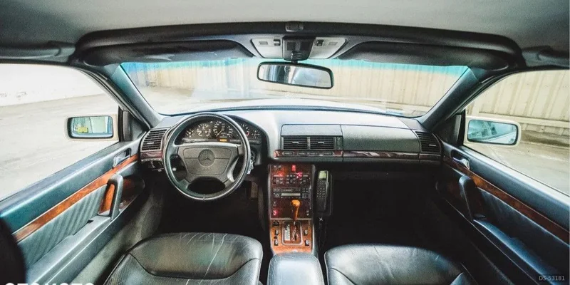 1991 Mercedes-Benz W140 in Warszawa 4