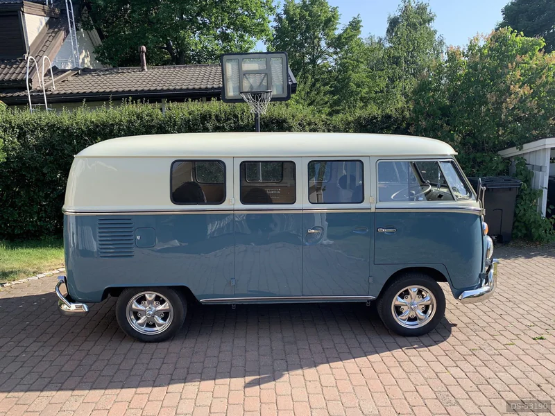 1965 Volkswagen Kleinbus in Helsinki 3