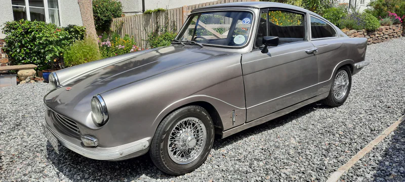 1964 Bond Equipe Gt 2+2 in Bude 3