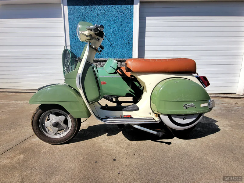 2012 Genuine Scooter Company Stella 150cc Vintage Scooter
