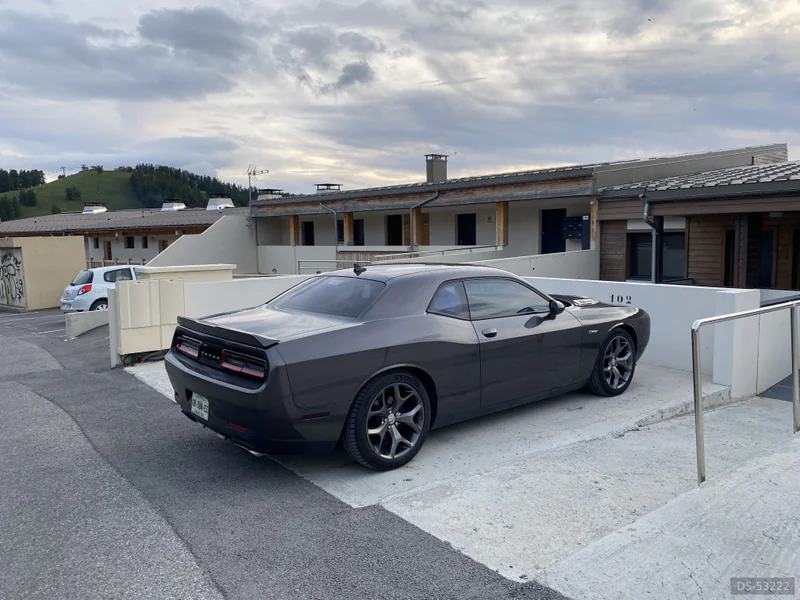 2016 Dodge Challenger in La Roquette Sur Siagne 6