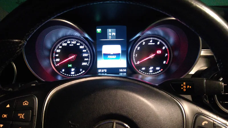 2016 Mercedes-Benz C180 in Santo André 8