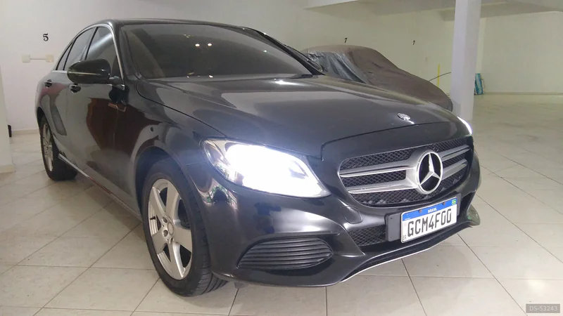 2016 Mercedes-Benz C180 in Santo André 3