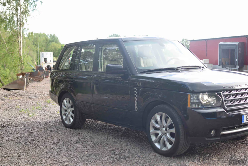 2009 Land Rover Range Rover L322 Autobiography in Hjo 2
