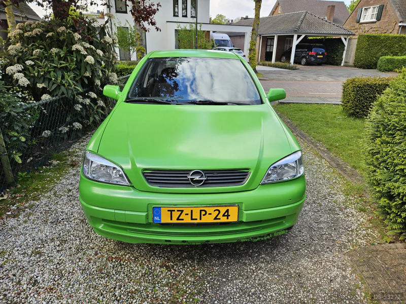 1997 Opel Manta in Schijndel 3