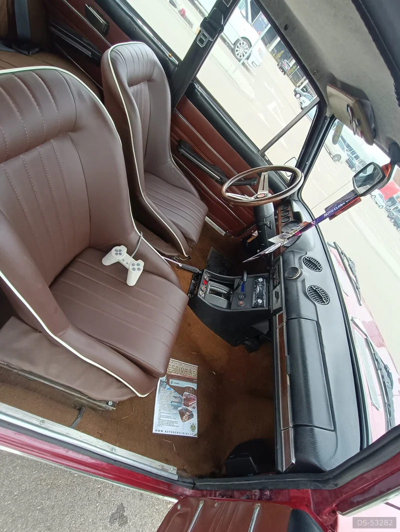 1985 VAZ Lada 2106 in London 9