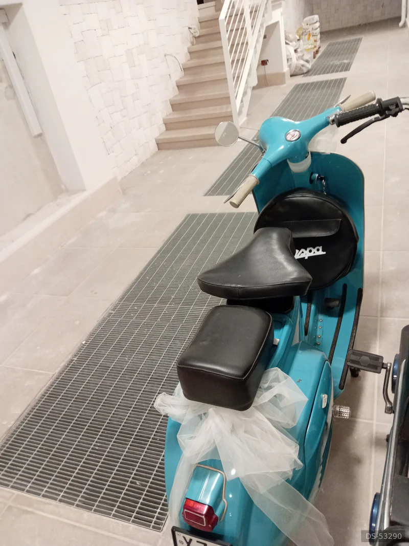 1969 Piaggio Vespa in Polignano A Marr 4