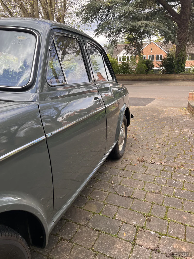 1961 Wolseley 1500 in Leamington Spa 5