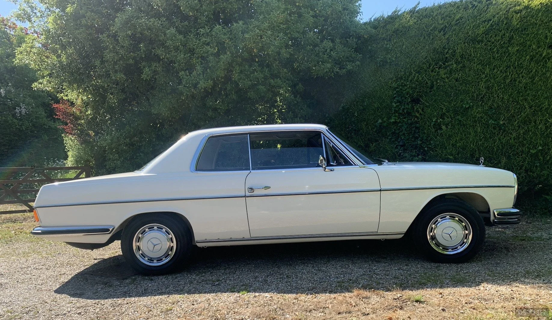 1970 Mercedes-Benz W114 250ce