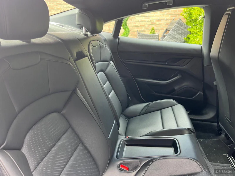 2022 Porsche Tycan 4s in Cambridgeshire 8