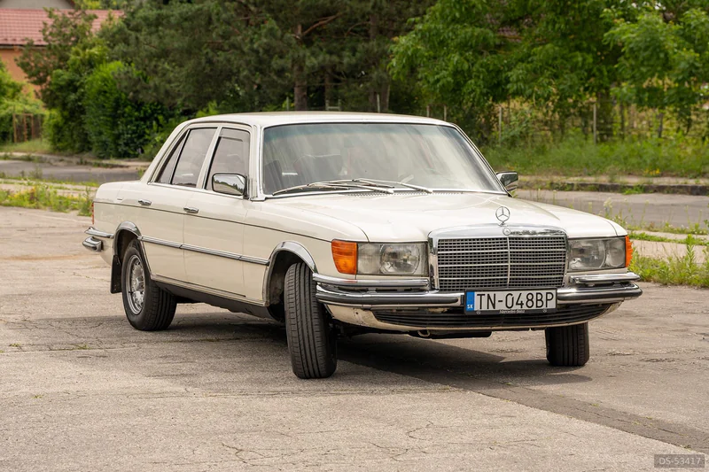 1975 Mercedes-Benz W116 280s in Trencin 3