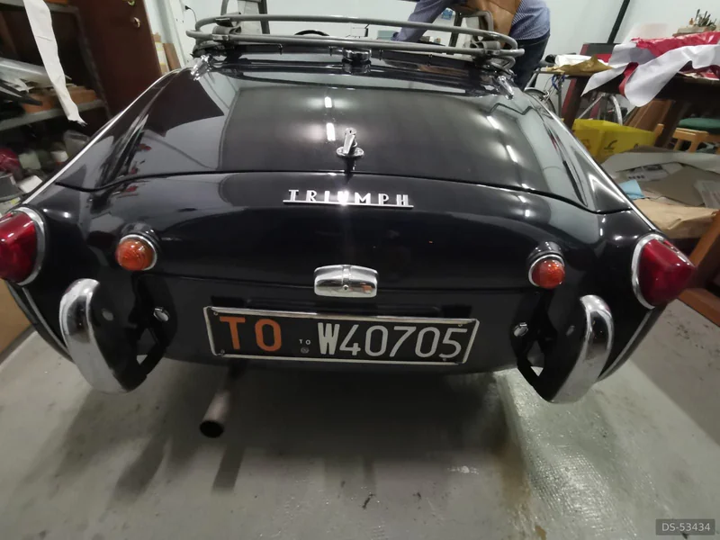 1959 Triumph Tr3 in Alba 4