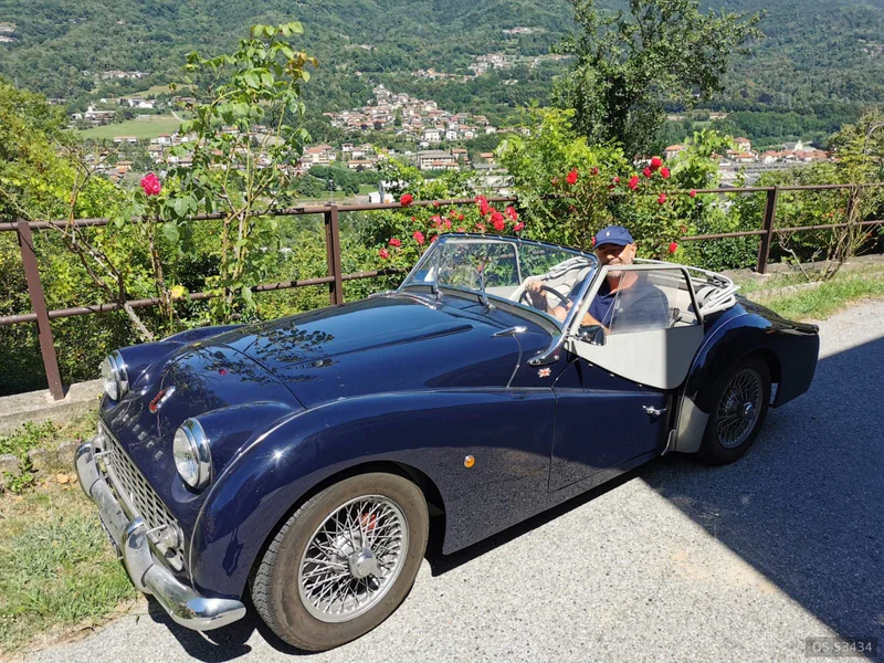 1959 Triumph Tr3 in Alba 2