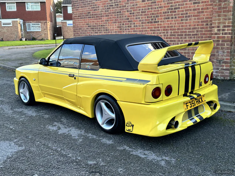 1989 Ford Escort Cabriolet Xr3i in London 4