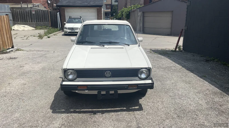 1987 Volkswagen Cabriolet in Toronto 7