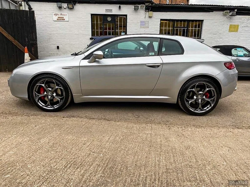 2010 Alfa Romeo Brera 1750tbi in Pulborough 2