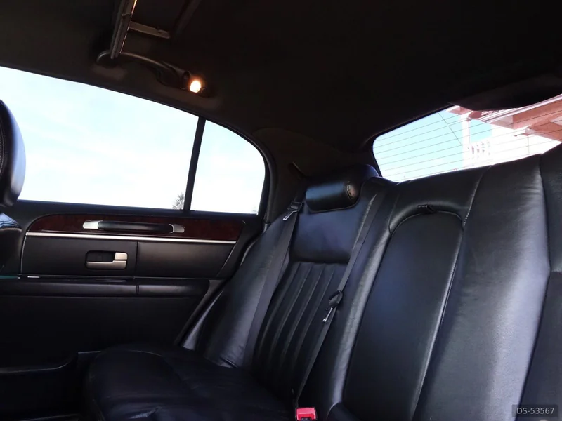 2008 Lincoln Town Car Executive L