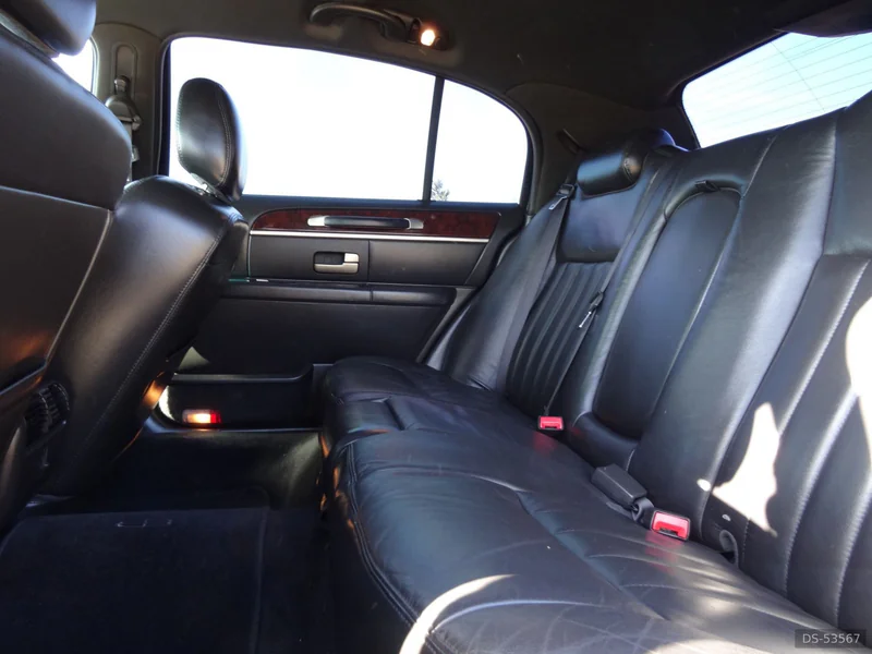 2008 Lincoln Town Car Executive L