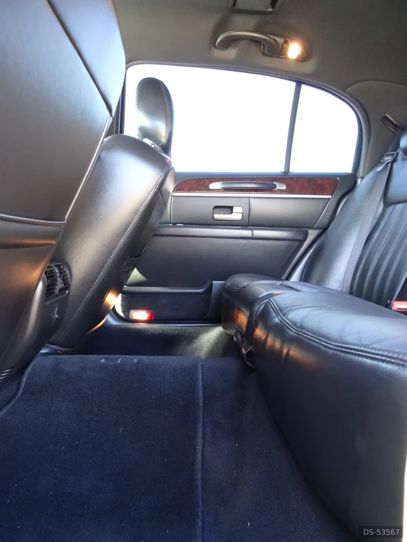 2008 Lincoln Town Car Executive L
