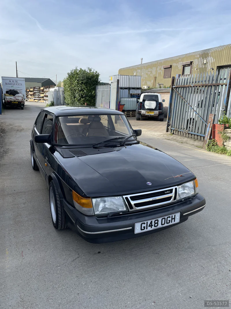 1990 Saab 900 Turbo in Purfleet 2
