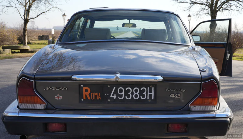 1985 Jaguar Xj6 Sovereign in Erbe' 6