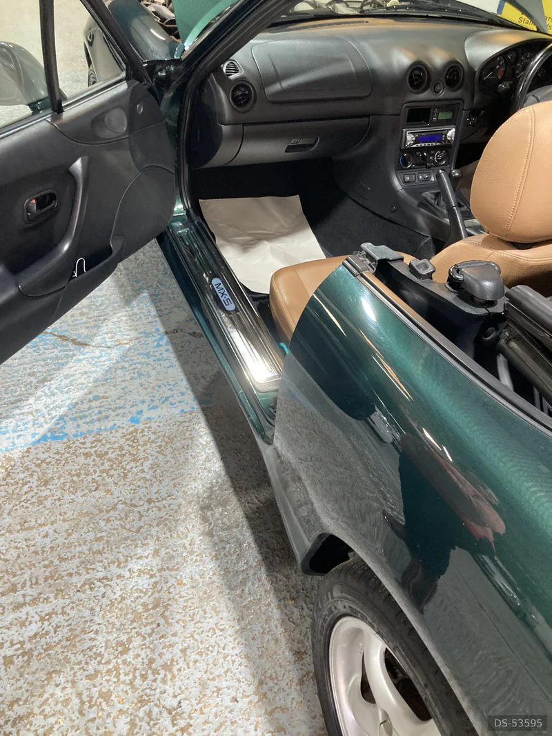 2000 Mazda Mx5 in Brighton 6