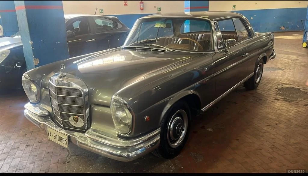 1966 Mercedes-Benz 250 Se Coupé W111