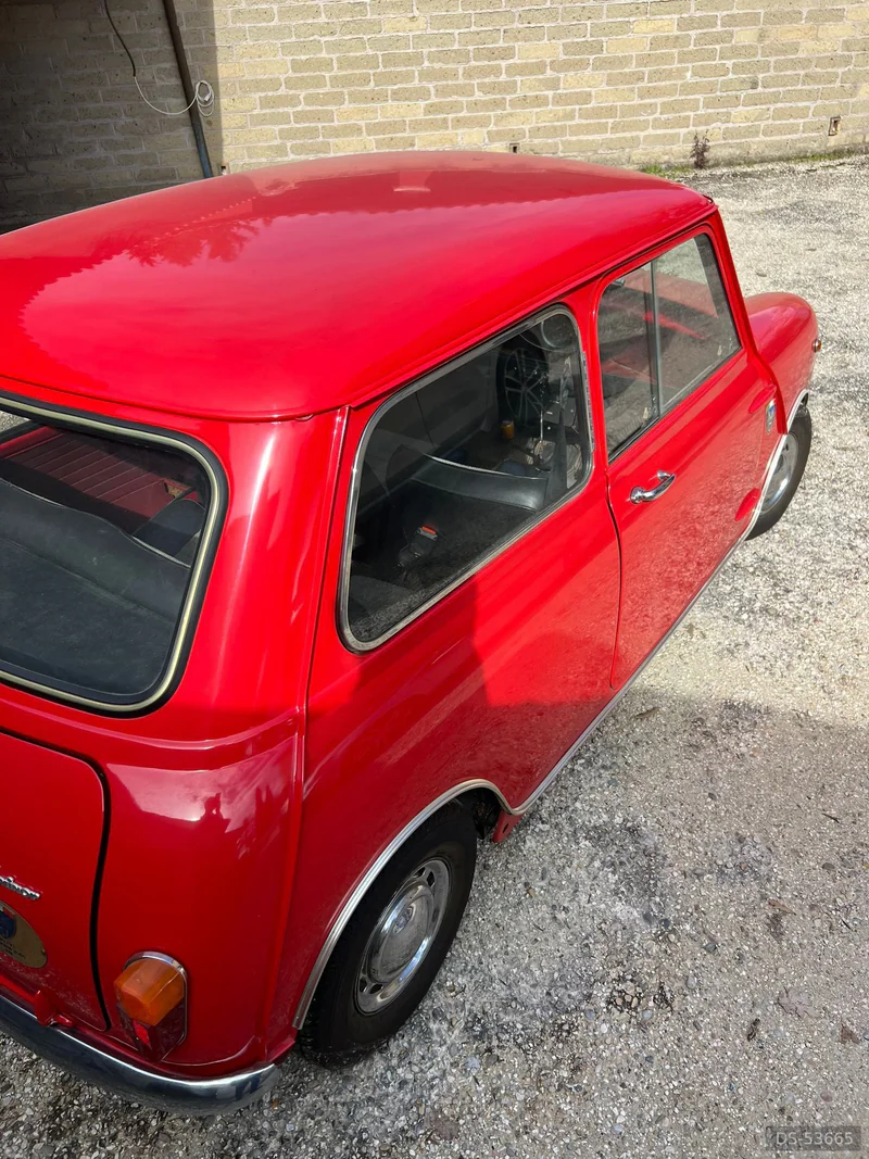 1966 Mini Classica Mk1 in Roma 3