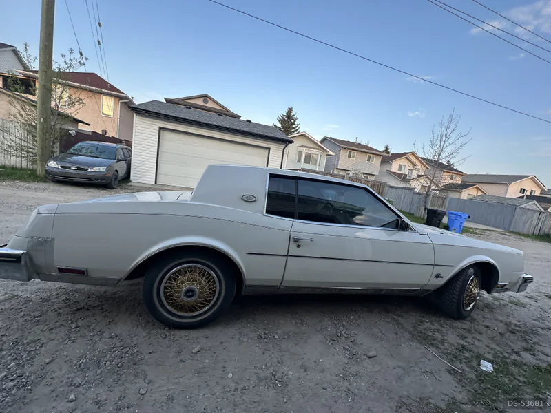 1983 Buick Riviera in Calgary 8