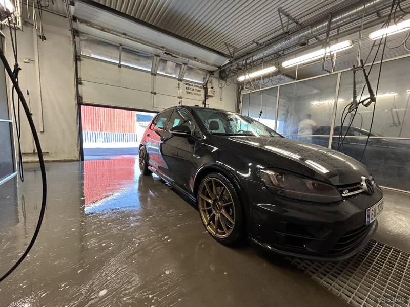 2017 Volkswagen R-golf in Elverum 4