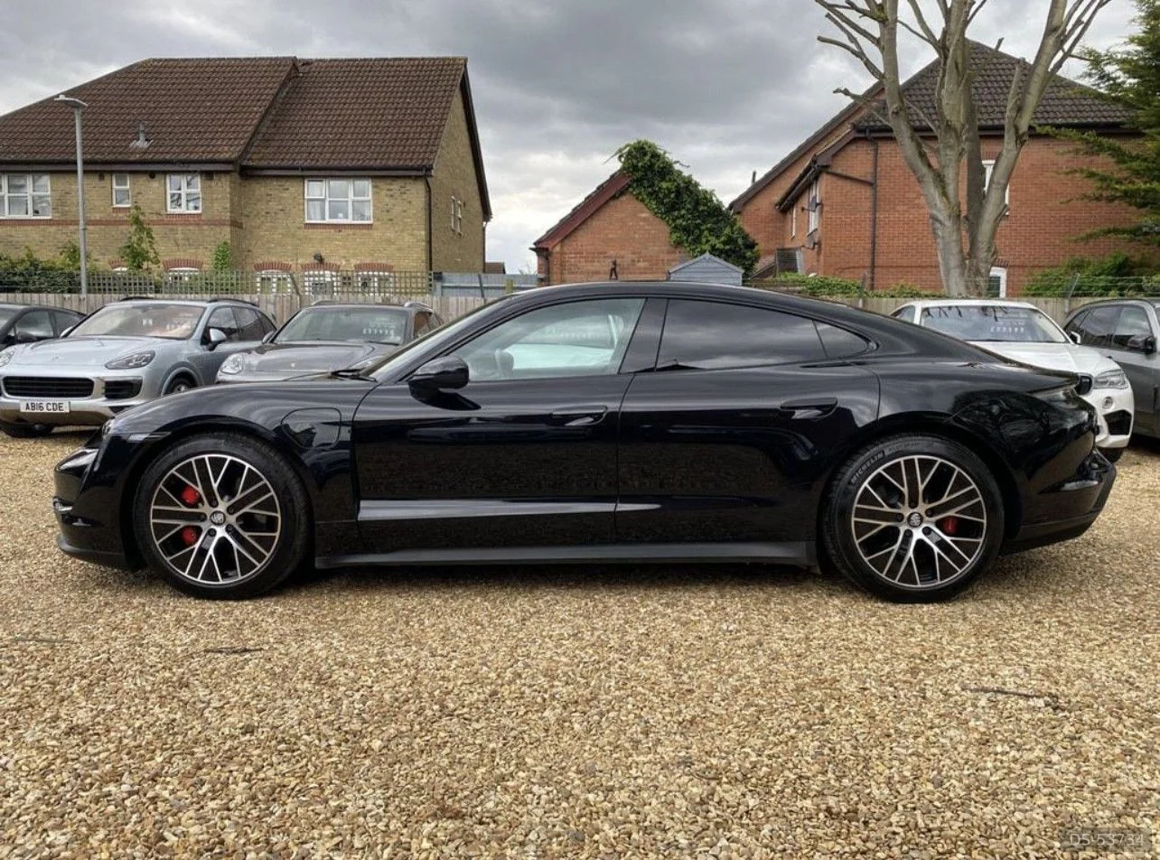 2020 Porsche Taycan 4s