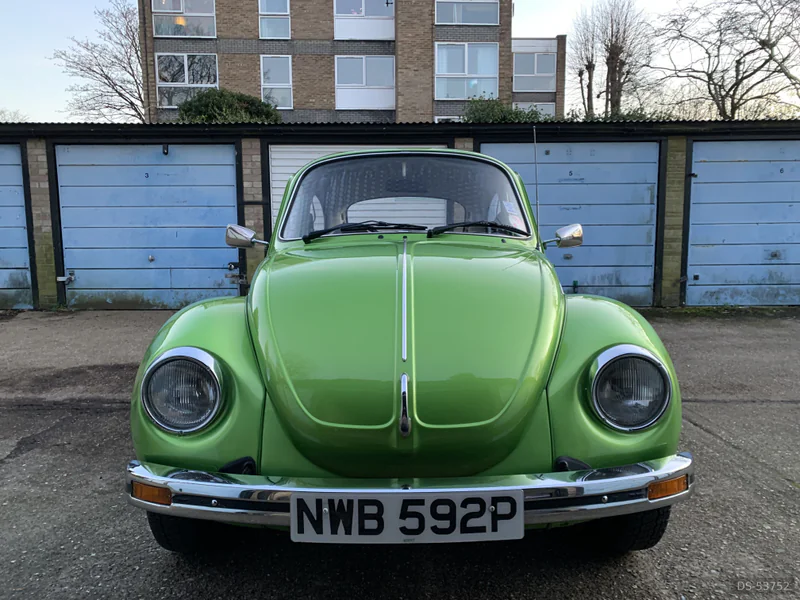 1975 Volkswagen Beetle 1303 in London 2