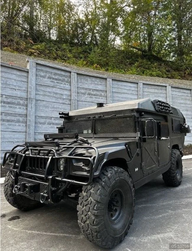 1995 Hummer H1 in Chilliwack