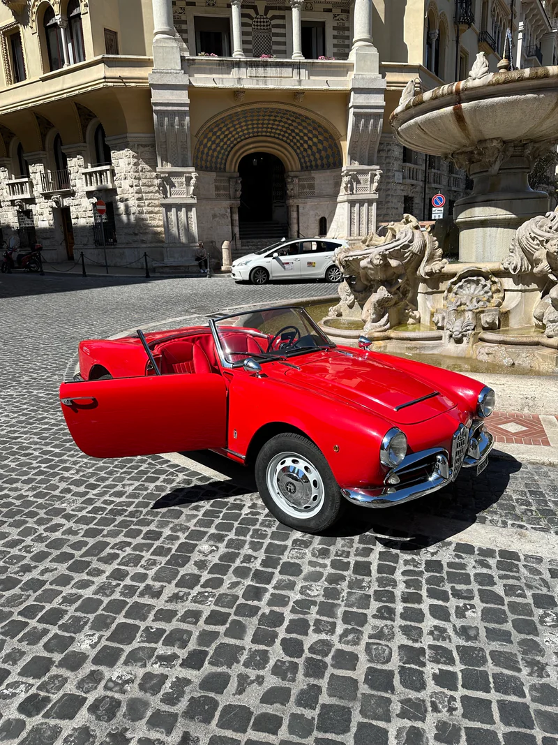 1959 Alfa Romeo Giulietta Spider in Roma 13