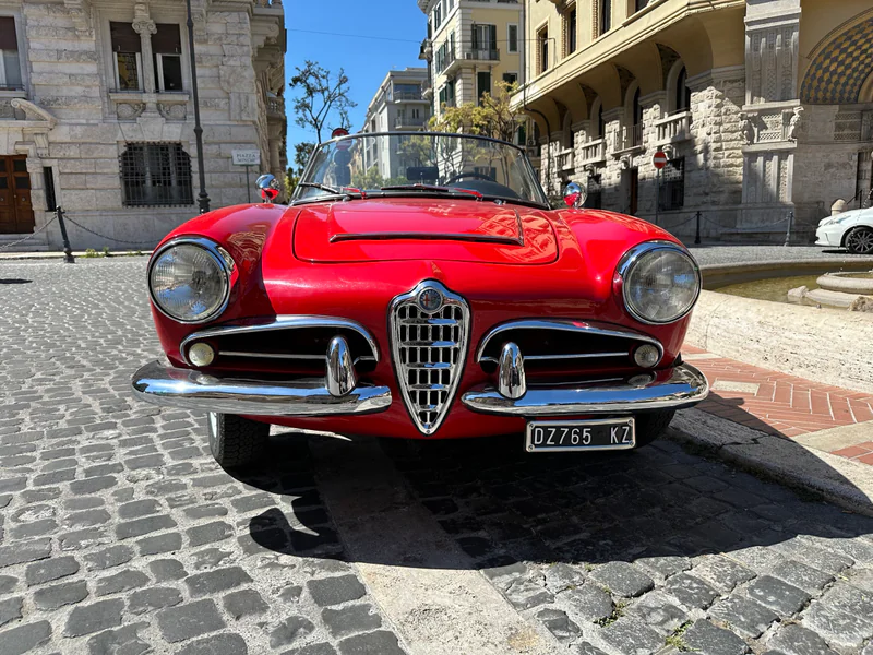 1959 Alfa Romeo Giulietta Spider in Roma 6
