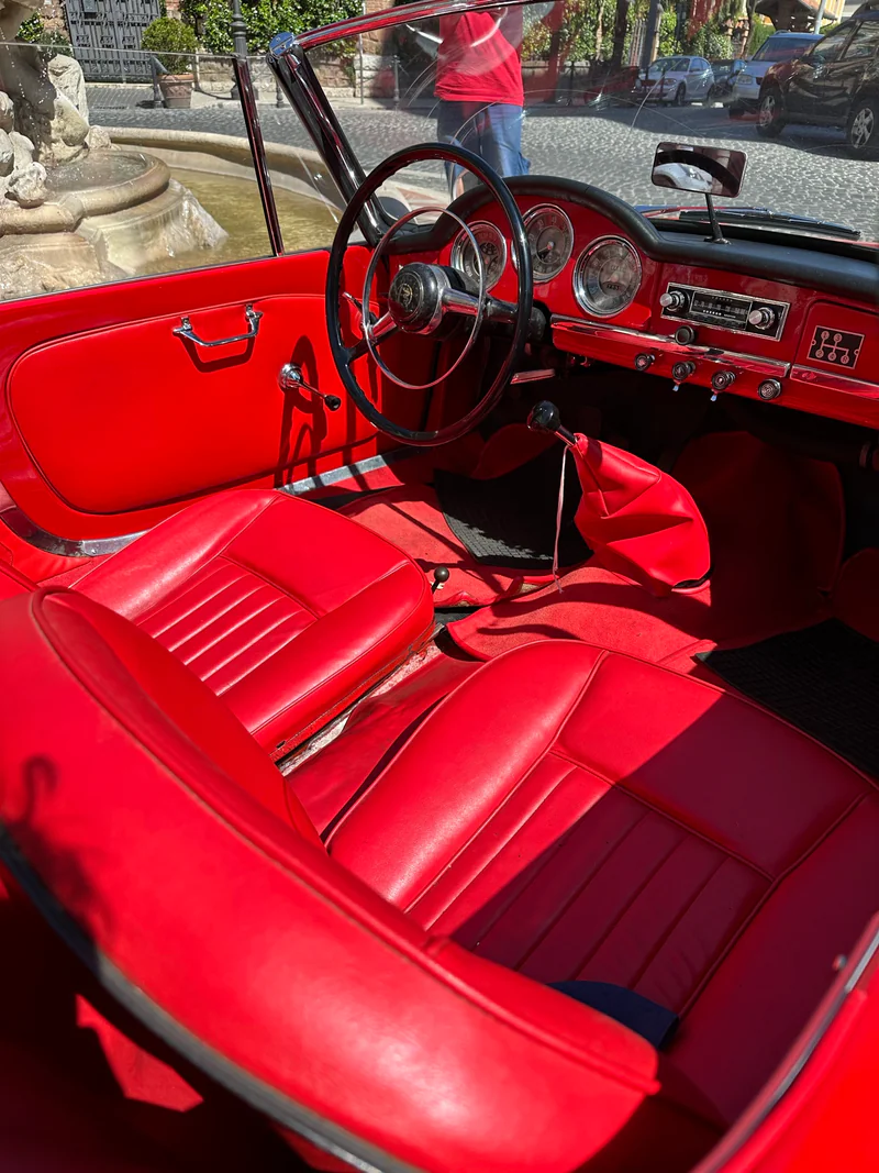 1959 Alfa Romeo Giulietta Spider in Roma 11