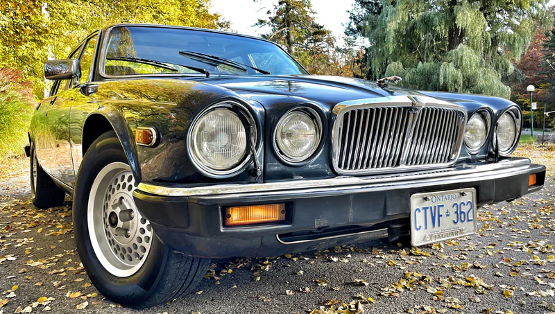 1987 Jaguar XJ6 Sovereign in Mississauga 3