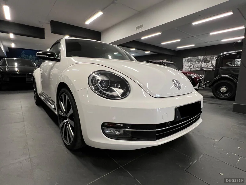 2017 Volkswagen Maggiolino Turbo Cabriolet Ultima Serie in Roma 4