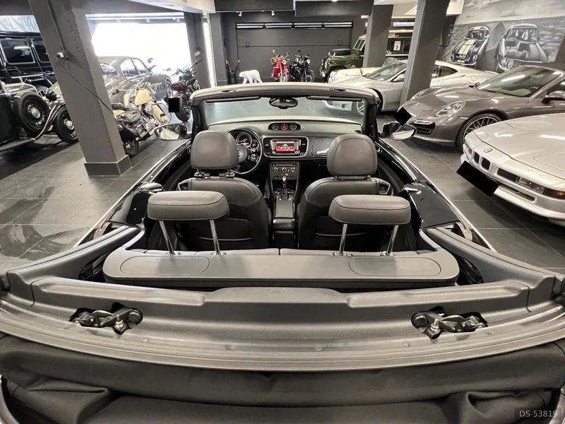 2017 Volkswagen Maggiolino Turbo Cabriolet Ultima Serie in Roma 6