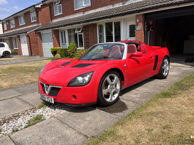 2001 Vauxhall Vx220 in Warrington 2