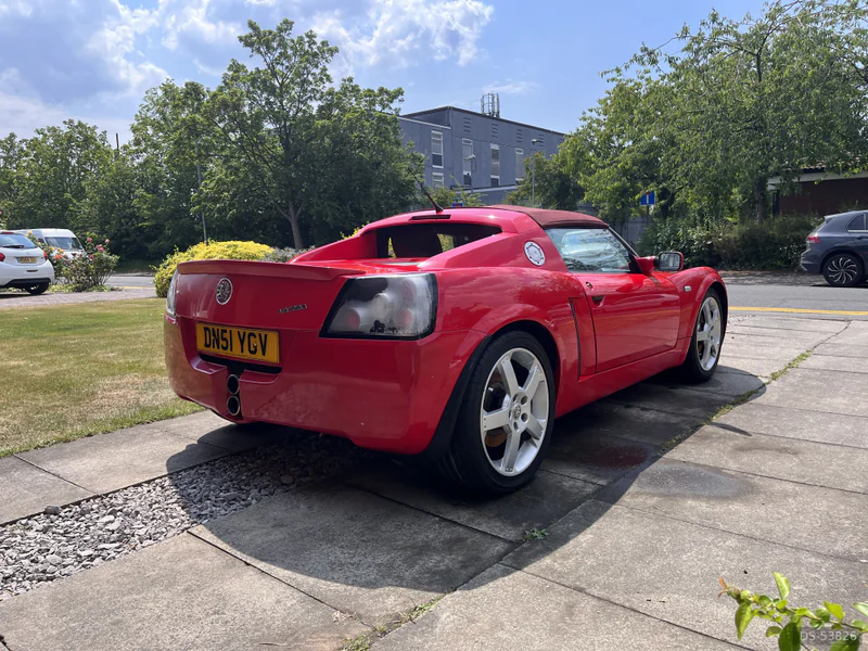 2001 Vauxhall Vx220 in Warrington 9