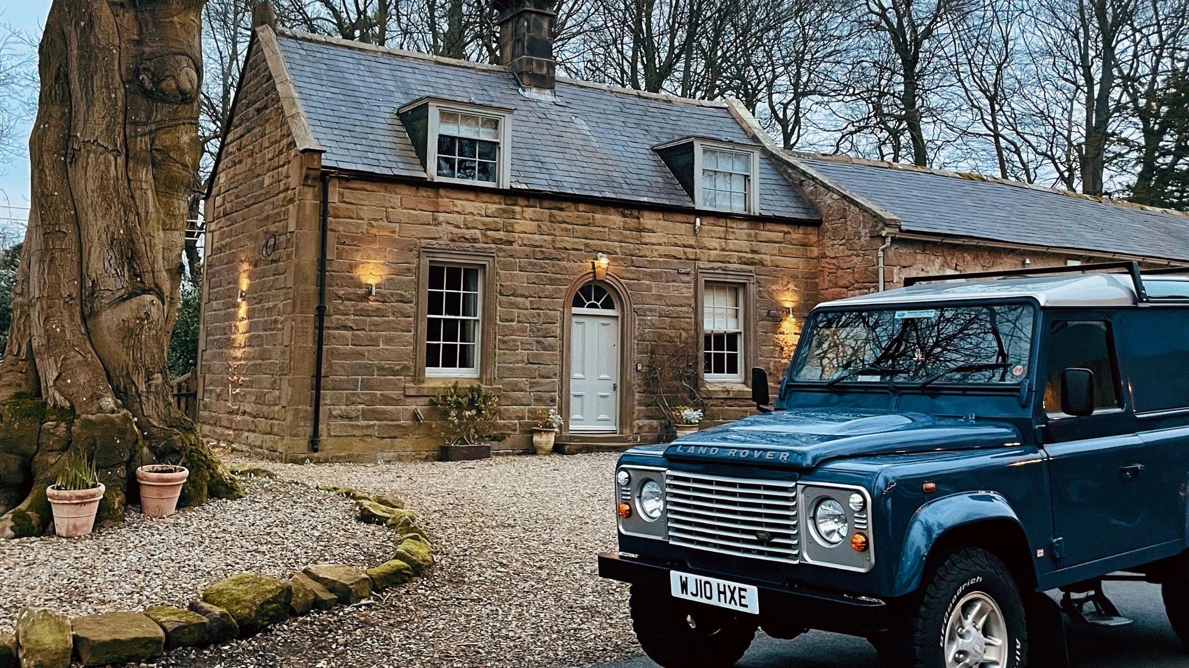 2010 Land Rover Defender 90