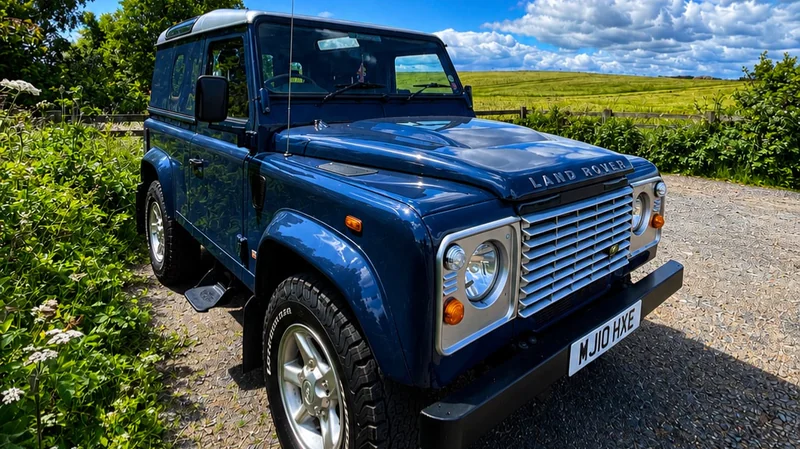 2010 Land Rover Defender 90 in Morpeth 11