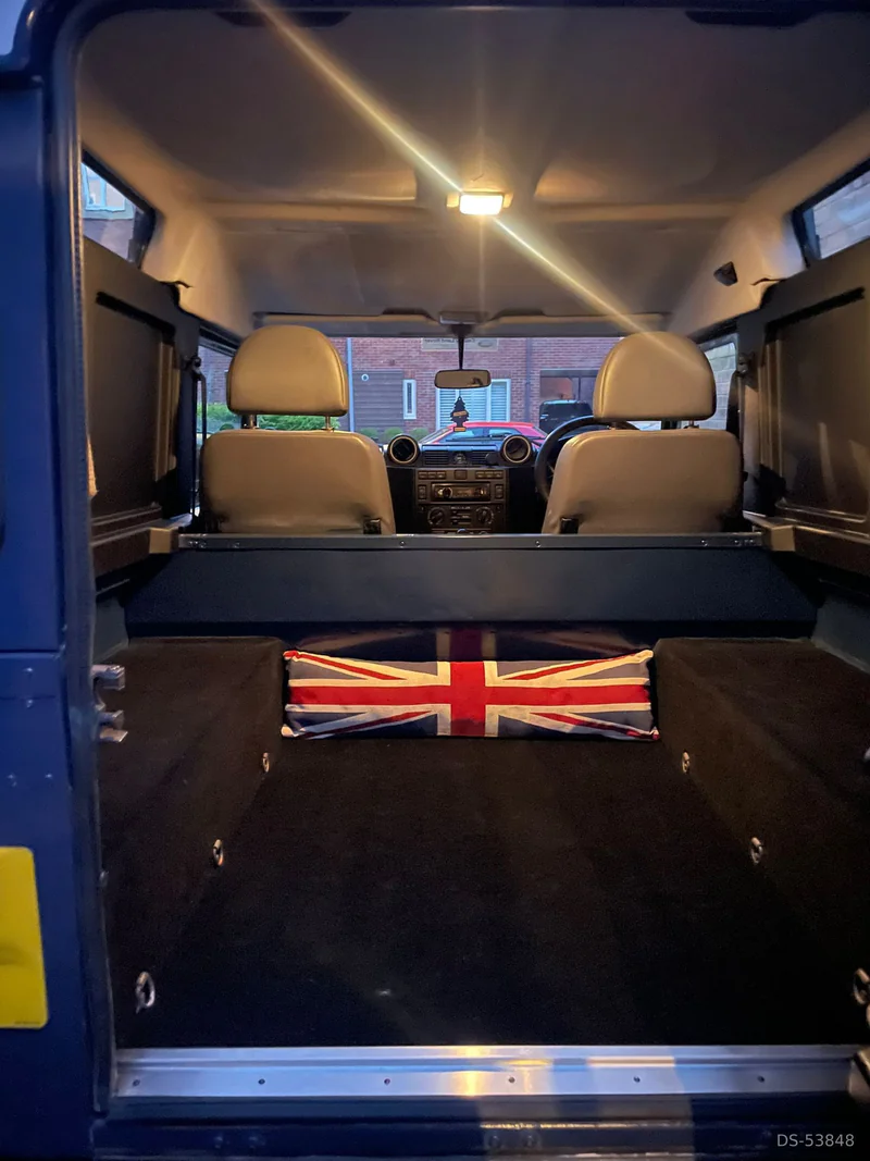 2010 Land Rover Defender 90 in Morpeth 8